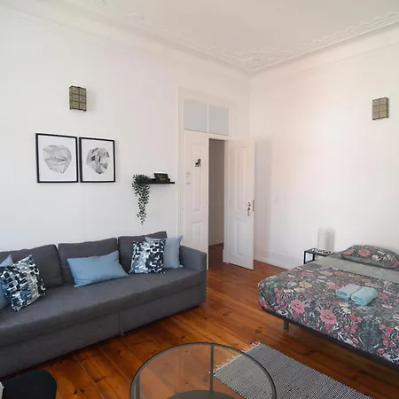 Embassy Arriaga Private Elegance In Stylish Shared * Lisboa