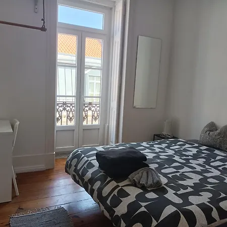 Embassy Arriaga Private Elegance In Stylish Shared Maison d'hôtes