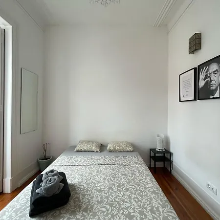בית הארחה Embassy Arriaga Private Elegance In Stylish Shared *