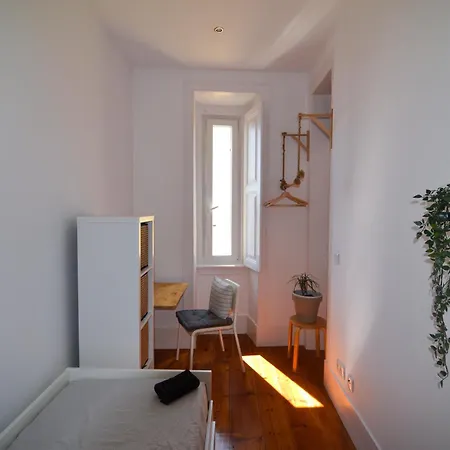 Embassy Arriaga Private Elegance In Stylish Shared * Lisboa