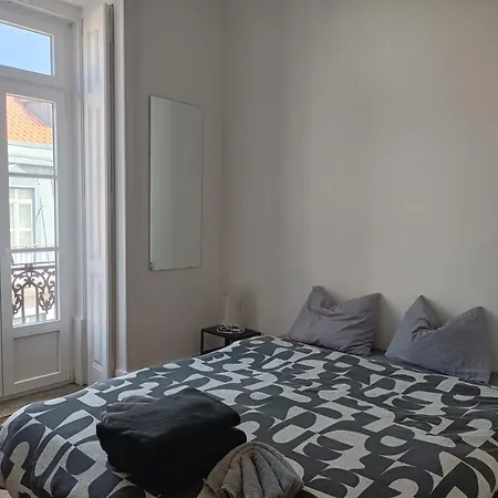 Embassy Arriaga Private Elegance In Stylish Shared * Lisbon