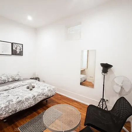 Embassy Arriaga Private Elegance In Stylish Shared Gasthof *