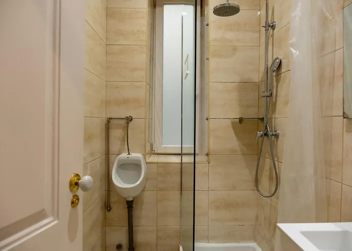 Embassy Arriaga Private Elegance In Stylish Shared ゲストハウス